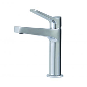  Aquabrass Single Hole Faucet 