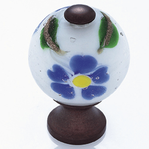  JVJ Hardware 1-3/16_dq_ Glass Knob/White With Blue Flowers 